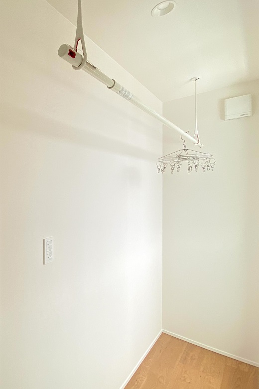 200704_nagaoka-t_09_sunroom