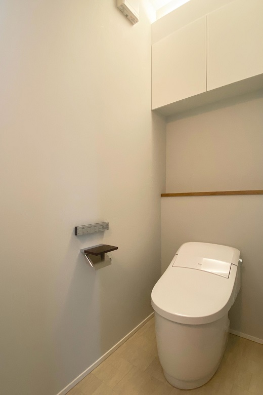 200704_nagaoka-t_13_toilet