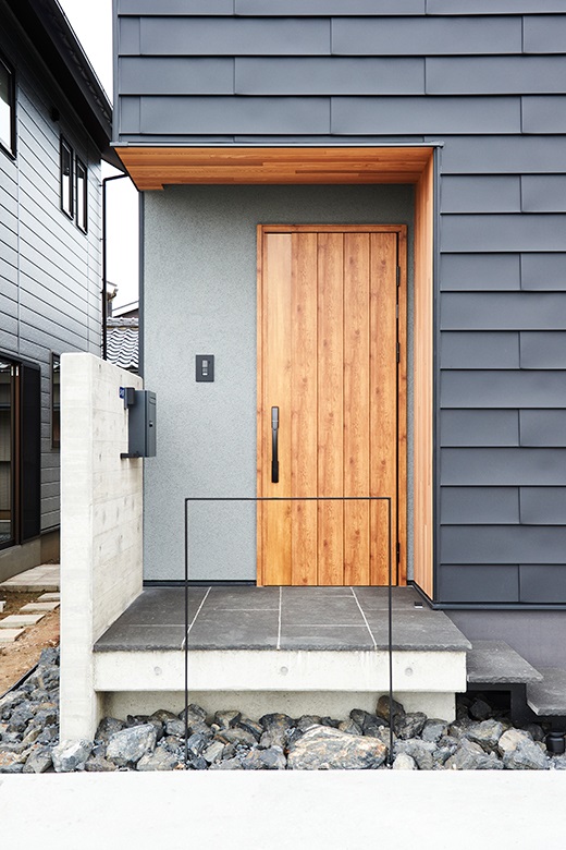201009_niigata-m_02_facade