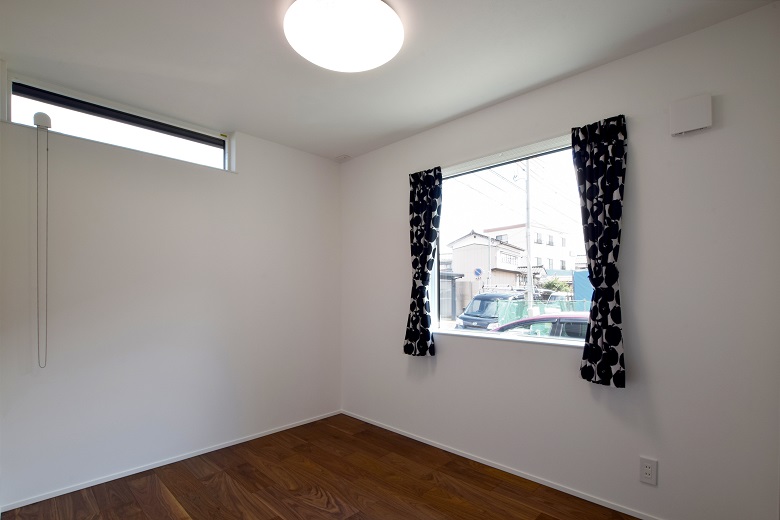 210315_nagaoka-h_15_childs-room