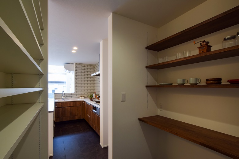 220402_nagaoka-y_10_kitchen