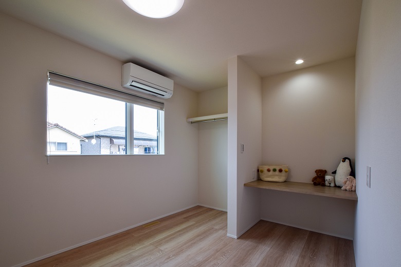 220521_mitsuke-a_22_childs-room