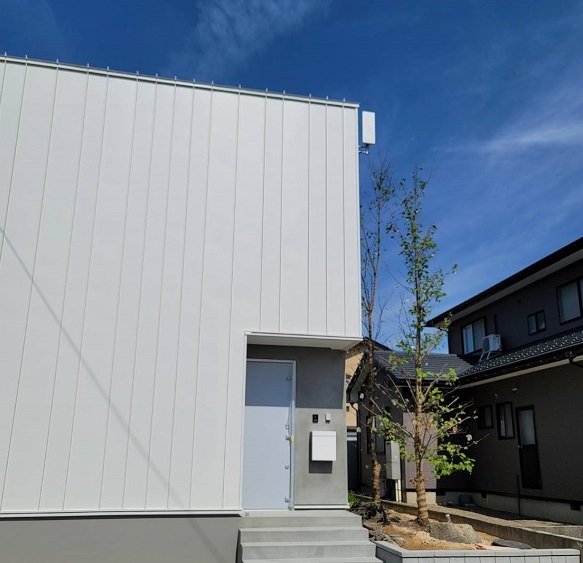 新潟市秋葉区田島モデルハウスがもうすぐ完成！写真で見どころをご紹介します