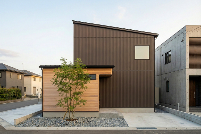 【2/21～公開】三条市西大崎モデルハウス｜省エネと家事ラクを叶える、太陽光発電の住まい